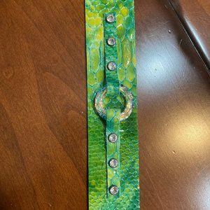 Snake print bracelet with Swarovski Crystal